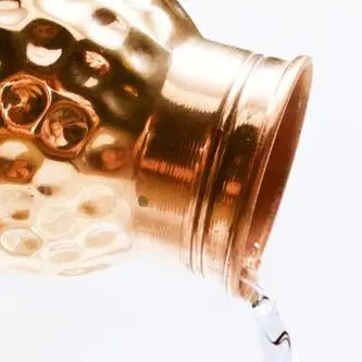 Artisan Diamond-Hammered Copper Bottle (700ml)